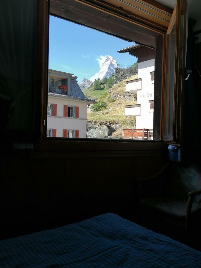 Petit Helvetia Budget Hotel Zermatt Luaran gambar