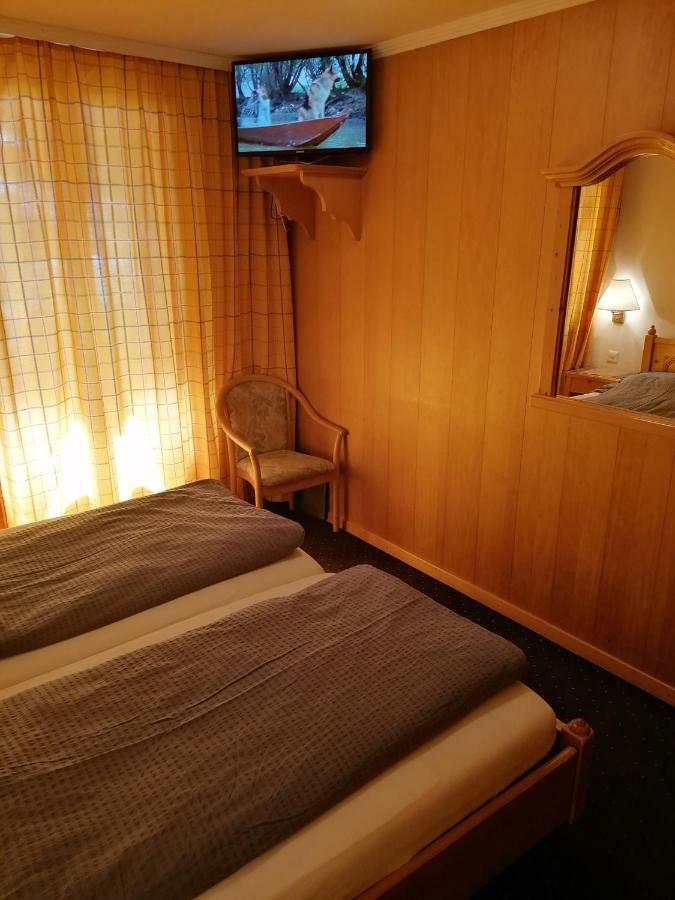 Petit Helvetia Budget Hotel Zermatt Luaran gambar