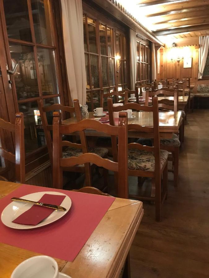 Petit Helvetia Budget Hotel Zermatt Luaran gambar